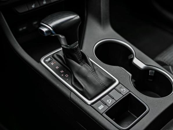 Kia Sportage IV Рестайлинг с пробегом 2019 года, цена 2 155 000 рублей, 110689 км, внедорожник, Автокод Объявления