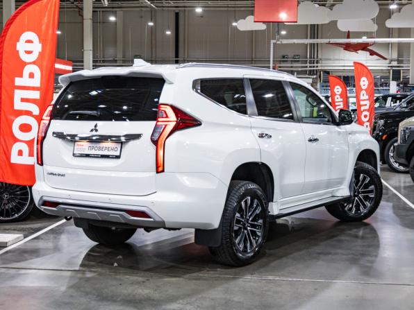 Mitsubishi Montero Sport III Рестайлинг с пробегом 2022 года, цена 3 700 000 рублей, 52419 км, внедорожник, Автокод Объявления