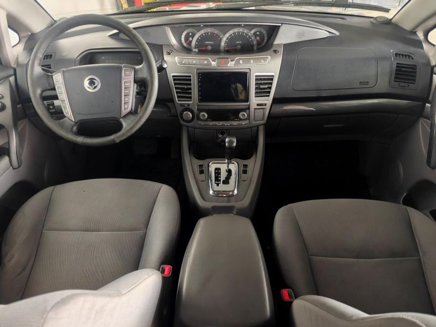 SsangYong Stavic Москва  - изображение 9