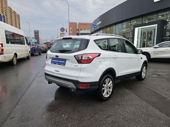 Ford Kuga II Рестайлинг с пробегом 2016 года, цена 1 460 000 рублей, 121353 км, внедорожник, Автокод Объявления