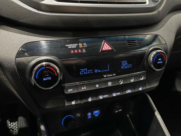 Hyundai Tucson III с пробегом 2016 года, цена 1 497 000 рублей, 230753 км, внедорожник, Автокод Объявления