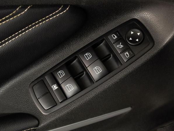 Mercedes-Benz M-Класс II (W164) Рестайлинг с пробегом 2011 года, цена 1 999 000 рублей, 184956 км, внедорожник, Автокод Объявления