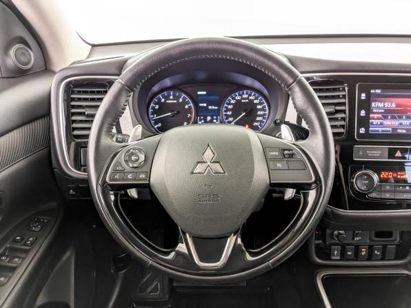 Mitsubishi Outlander III Рестайлинг 3 с пробегом 2019 года, цена 2 850 000 рублей, 48759 км, внедорожник, Автокод Объявления