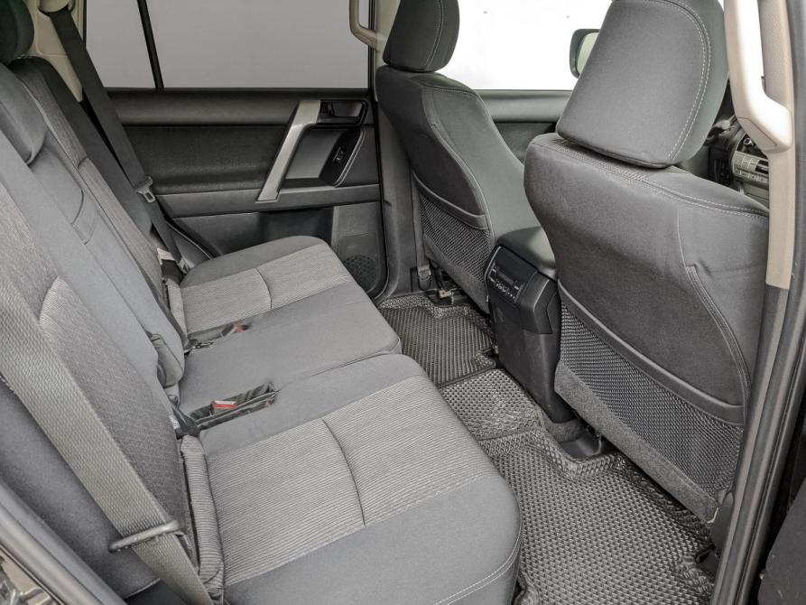 Toyota Land Cruiser Prado 150 Series Рестайлинг 3 Москва  - изображение 18