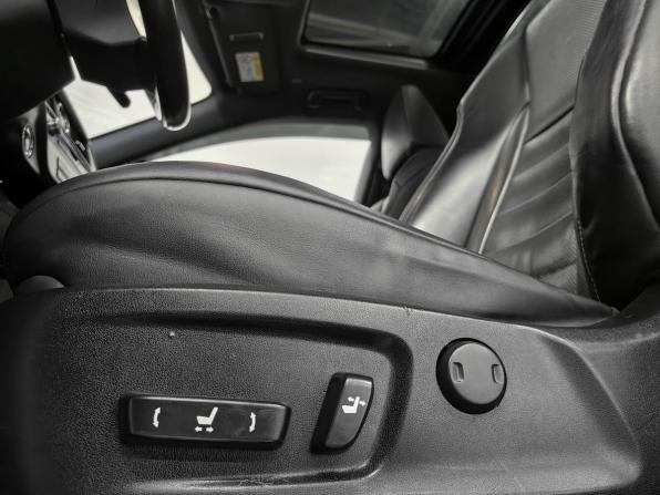 Lexus RX IV с пробегом 2016 года, цена 3 640 000 рублей, 120000 км, внедорожник, Автокод Объявления