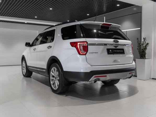 Ford Explorer V Рестайлинг 2 с пробегом 2017 года, цена 2 245 000 рублей, 212012 км, внедорожник, Автокод Объявления