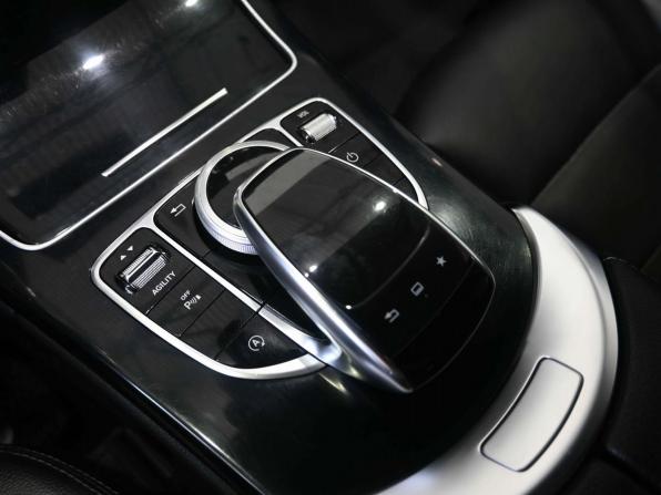 Mercedes-Benz C-Класс IV (W205) с пробегом 2015 года, цена 1 899 900 рублей, 200000 км, седан, Автокод Объявления