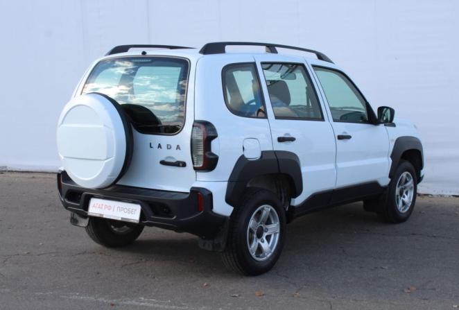 Lada (ВАЗ) Niva Travel I с пробегом 2022 года, цена 930 000 рублей, 64081 км, внедорожник, Автокод Объявления