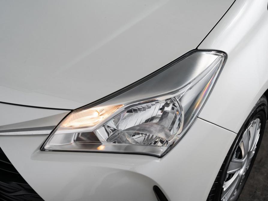 Toyota Vitz III (XP130) Рестайлинг 2 Иркутск  - изображение 21
