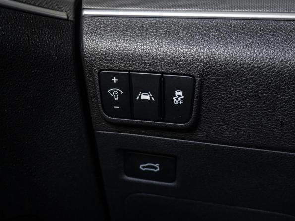 Kia K5 III с пробегом 2021 года, цена 2 330 000 рублей, 98992 км, седан, Автокод Объявления