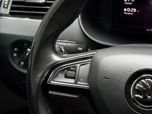 Skoda Octavia III (A7) Рестайлинг с пробегом 2019 года, цена 2 149 000 рублей, 169026 км, лифтбек, Автокод Объявления