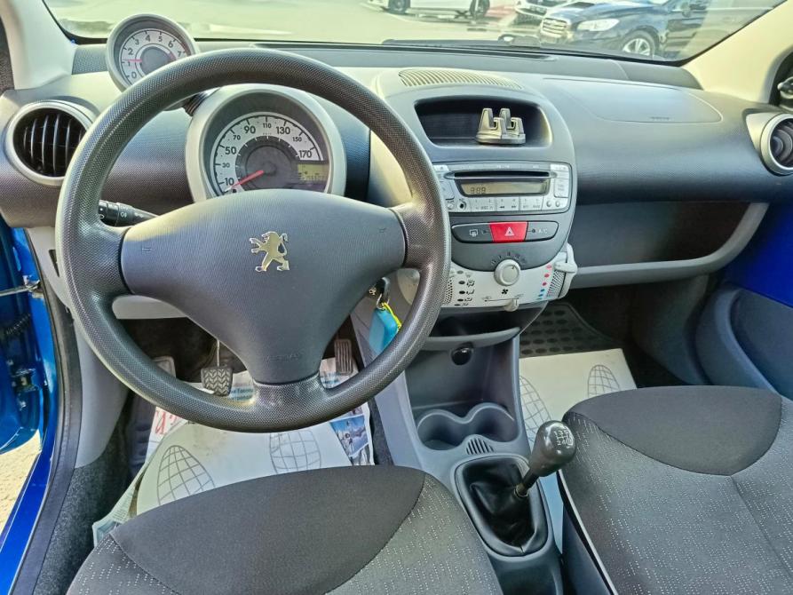 Peugeot 107 I Тюмень  - изображение 12
