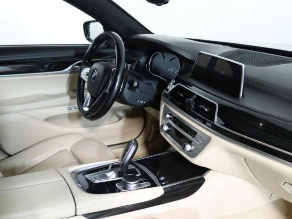 BMW 7 серии VI (G11/G12) с пробегом 2016 года, цена 2 590 000 рублей, 206000 км, седан, Автокод Объявления
