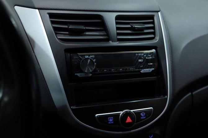 Hyundai Solaris I с пробегом 2013 года, цена 720 000 рублей, 146745 км, седан, Автокод Объявления