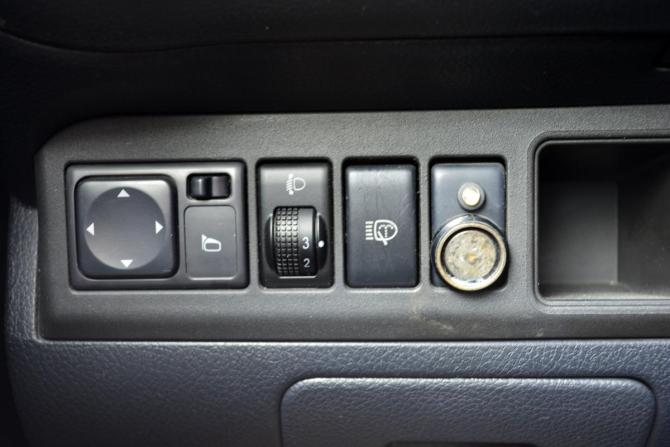 Nissan Note I Рестайлинг с пробегом 2011 года, цена 875 000 рублей, 158220 км, хэтчбек, Автокод Объявления