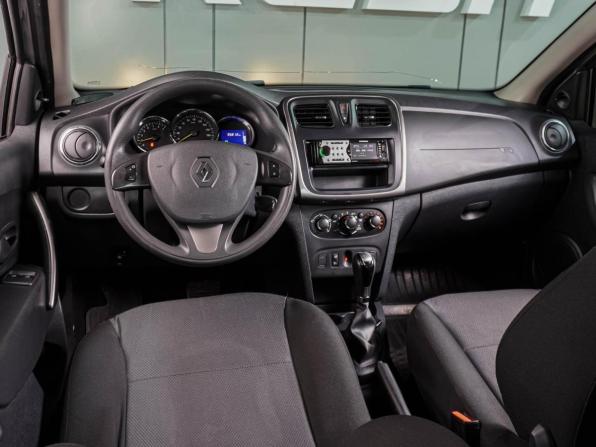 Renault Sandero II с пробегом 2016 года, цена 849 000 рублей, 95812 км, хэтчбек, Автокод Объявления
