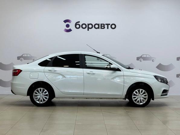 Lada (ВАЗ) Vesta I с пробегом 2021 года, цена 1 120 000 рублей, 93251 км, седан, Автокод Объявления