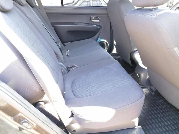Kia Carens II (UN) с пробегом 2009 года, цена 697 800 рублей, 156382 км, минивэн, Автокод Объявления