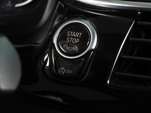 BMW 5 серии VII (G30/G31/G38) с пробегом 2018 года, цена 2 489 000 рублей, 228686 км, седан, Автокод Объявления
