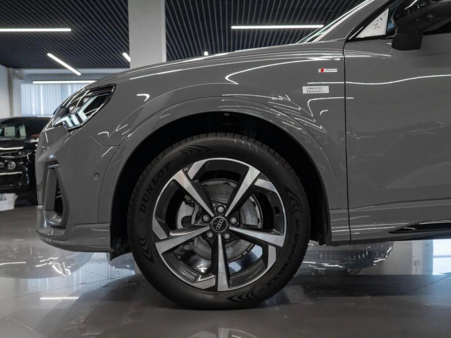 Audi Q3 II (F3) Москва  - изображение 27
