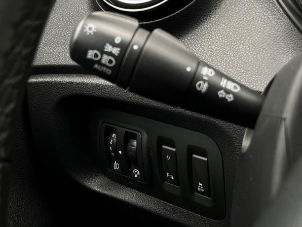 Renault Kaptur I с пробегом 2017 года, цена 1 495 900 рублей, 100042 км, внедорожник, Автокод Объявления