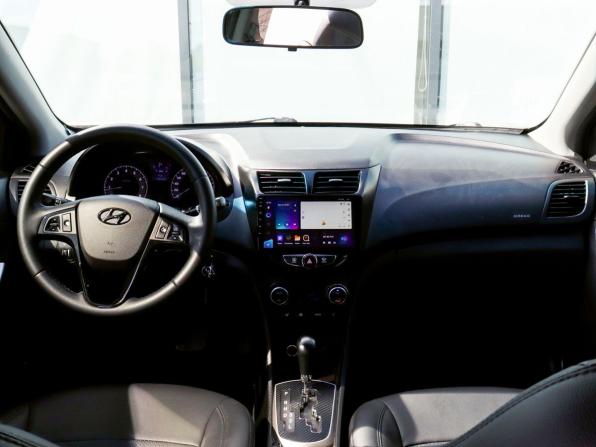 Hyundai Solaris I с пробегом 2014 года, цена 985 000 рублей, 130000 км, седан, Автокод Объявления