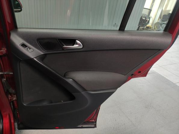 Volkswagen Tiguan I Рестайлинг с пробегом 2012 года, цена 1 257 000 рублей, 147450 км, внедорожник, Автокод Объявления