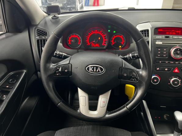 Kia Ceed I с пробегом 2011 года, цена 800 001 рубль, 166425 км, хэтчбек, Автокод Объявления
