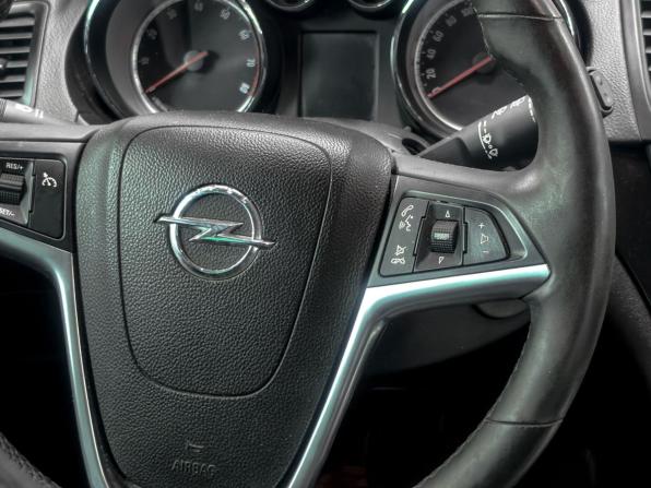 Opel Insignia I с пробегом 2013 года, цена 1 199 900 рублей, 92000 км, универсал, Автокод Объявления