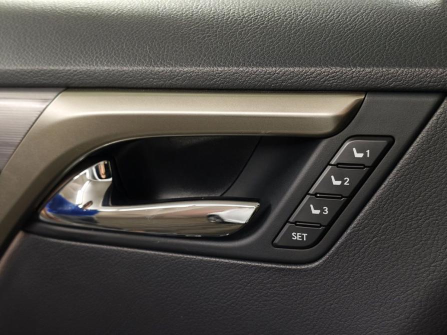 Lexus RX IV Рестайлинг Москва  - изображение 24