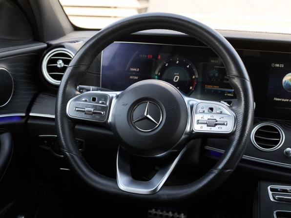 Mercedes-Benz E-Класс V (W213 S213 C238) с пробегом 2018 года, цена 3 247 000 рублей, 106917 км, седан, Автокод Объявления
