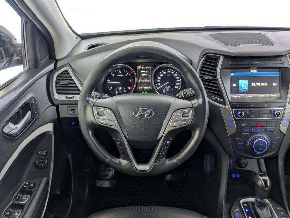 Hyundai Santa Fe III Рестайлинг с пробегом 2016 года, цена 2 250 000 рублей, 146635 км, внедорожник, Автокод Объявления