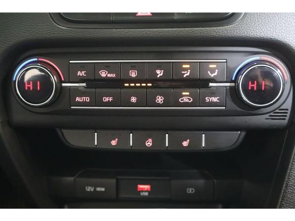 Kia Ceed III с пробегом 2020 года, цена 1 679 000 рублей, 128075 км, хэтчбек, Автокод Объявления