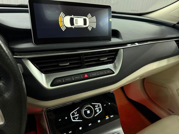 Hongqi H5 I с пробегом 2022 года, цена 1 677 000 рублей, 31337 км, седан, Автокод Объявления