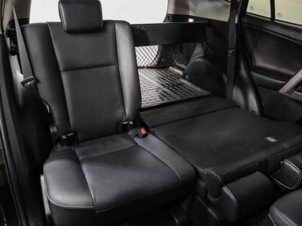 Toyota RAV4 IV (XA40) Рестайлинг с пробегом 2016 года, цена 2 759 000 рублей, 108861 км, внедорожник, Автокод Объявления