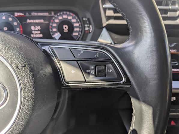 Audi A3 IV (8Y) с пробегом 2021 года, цена 2 225 000 рублей, 151831 км, седан, Автокод Объявления