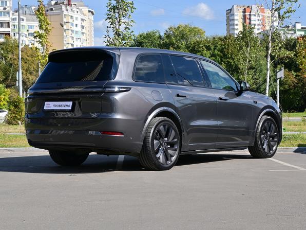 Li Auto (Lixiang) L9 I Рестайлинг с пробегом 2024 года, цена 7 490 000 рублей, 27650 км, внедорожник, Автокод Объявления