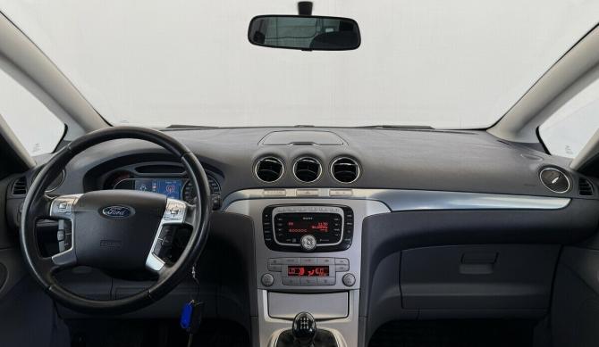 Ford S-MAX I с пробегом 2008 года, цена 750 000 рублей, 328750 км, минивэн, Автокод Объявления