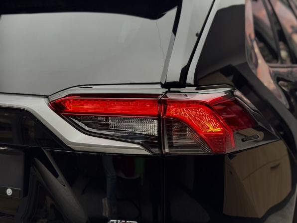 Toyota RAV4 V (XA50) с пробегом 2019 года, цена 2 670 000 рублей, 141421 км, внедорожник, Автокод Объявления
