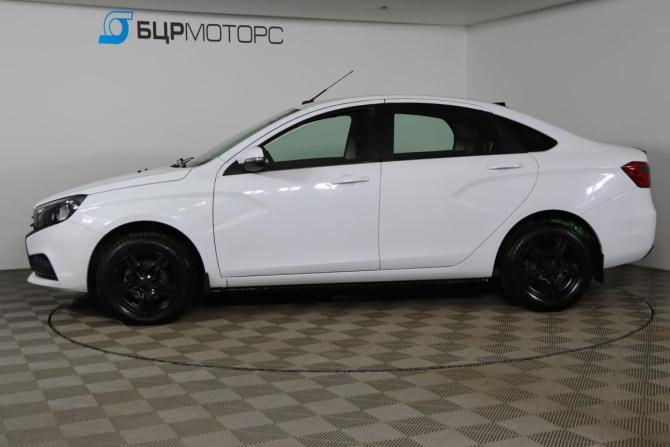 Lada (ВАЗ) Vesta I с пробегом 2018 года, цена 899 990 рублей, 61001 км, седан, Автокод Объявления