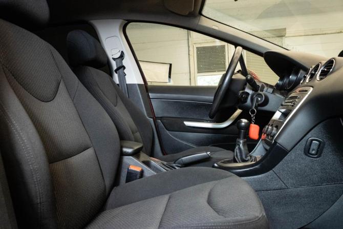 Peugeot 408 I с пробегом 2012 года, цена 589 000 рублей, 195809 км, седан, Автокод Объявления