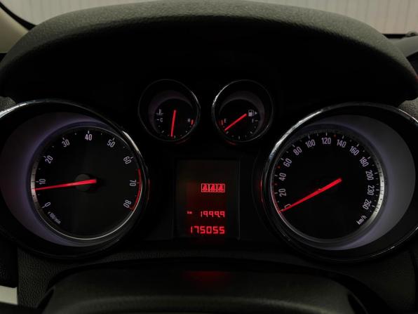 Opel Mokka I с пробегом 2013 года, цена 997 000 рублей, 174802 км, внедорожник, Автокод Объявления