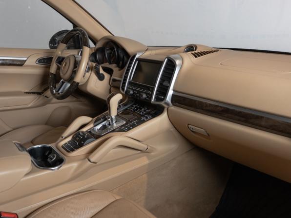 Porsche Cayenne II Рестайлинг (958) с пробегом 2016 года, цена 4 499 000 рублей, 149215 км, внедорожник, Автокод Объявления