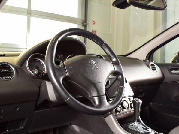 Peugeot 308 I Рестайлинг с пробегом 2011 года, цена 585 999 рублей, 246897 км, универсал, Автокод Объявления