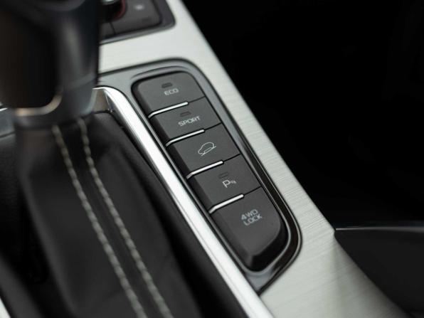 Geely Atlas I с пробегом 2020 года, цена 1 920 000 рублей, 83434 км, внедорожник, Автокод Объявления