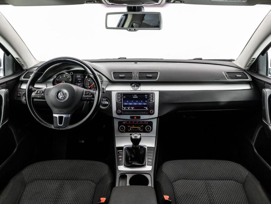Volkswagen Passat B7 Санкт-Петербург  - изображение 11