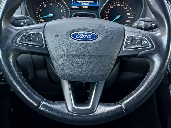 Ford Focus III Рестайлинг с пробегом 2017 года, цена 1 299 000 рублей, 79545 км, седан, Автокод Объявления