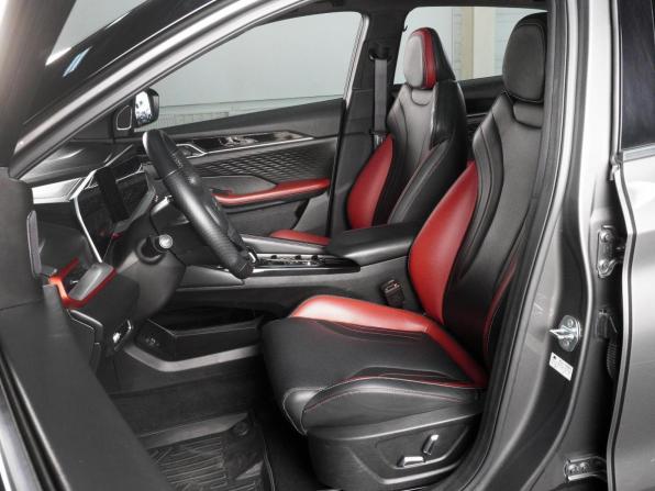 Geely Coolray I Рестайлинг с пробегом 2024 года, цена 2 130 000 рублей, 46265 км, внедорожник, Автокод Объявления