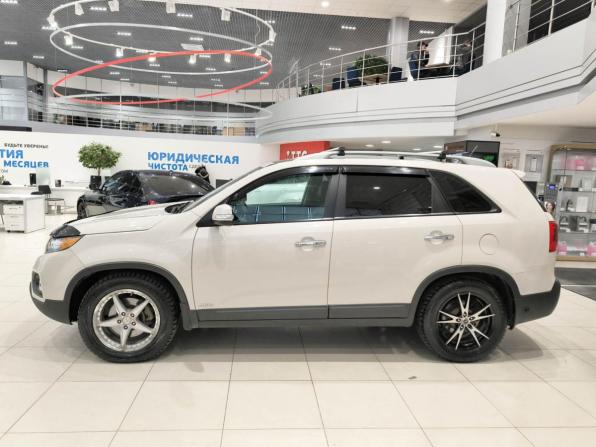 Kia Sorento II с пробегом 2010 года, цена 1 250 000 рублей, 220000 км, внедорожник, Автокод Объявления