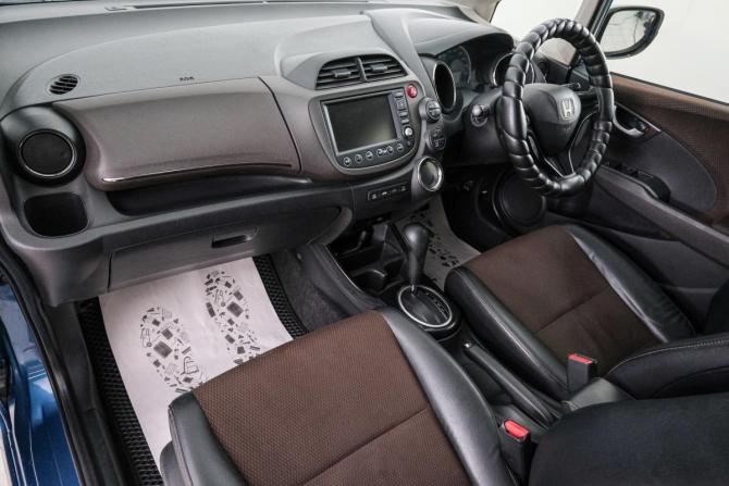 Honda Fit Shuttle I с пробегом 2012 года, цена 1 129 000 рублей, 183300 км, универсал, Автокод Объявления